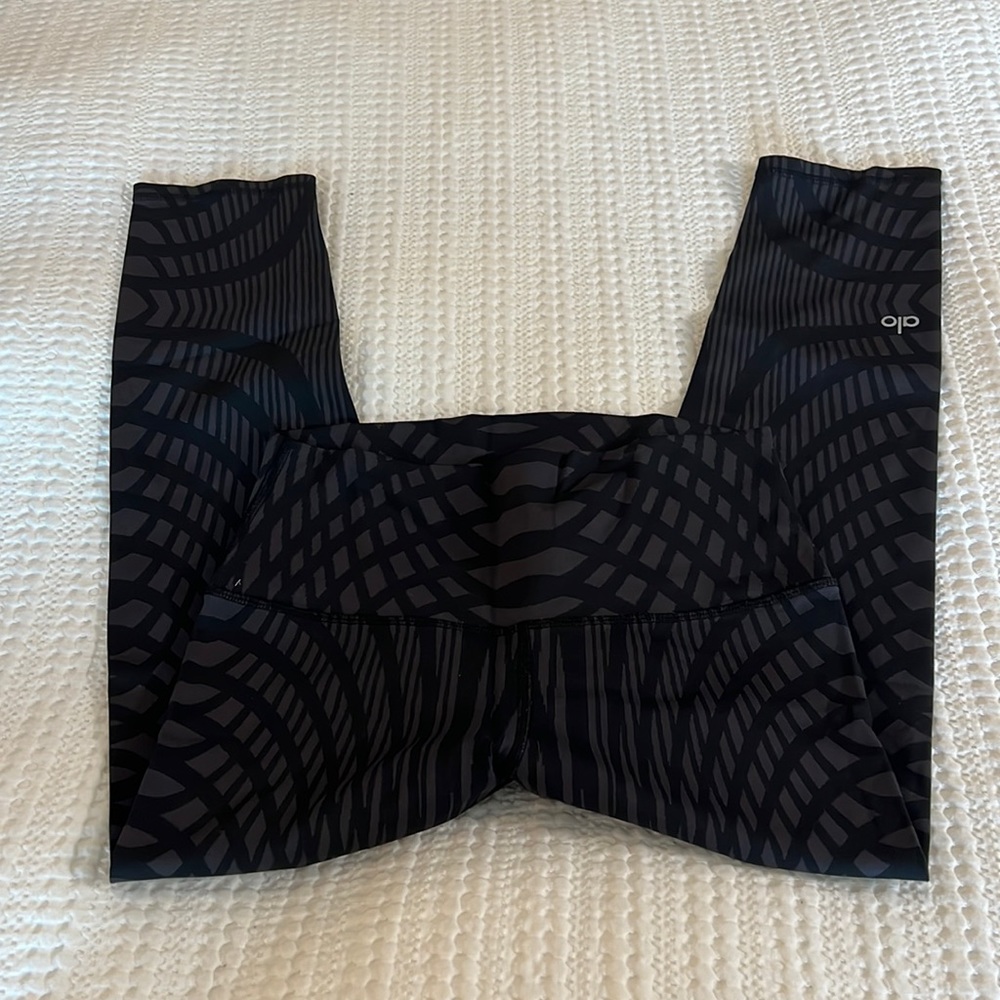 Alo crop legging